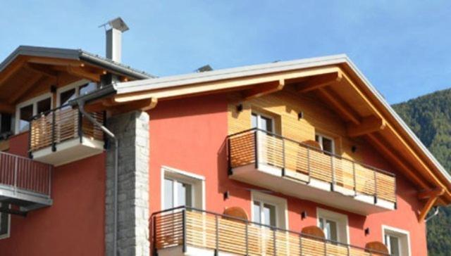Hotel Gran Vacanze Rooms & Apartments Dimaro Dış mekan fotoğraf