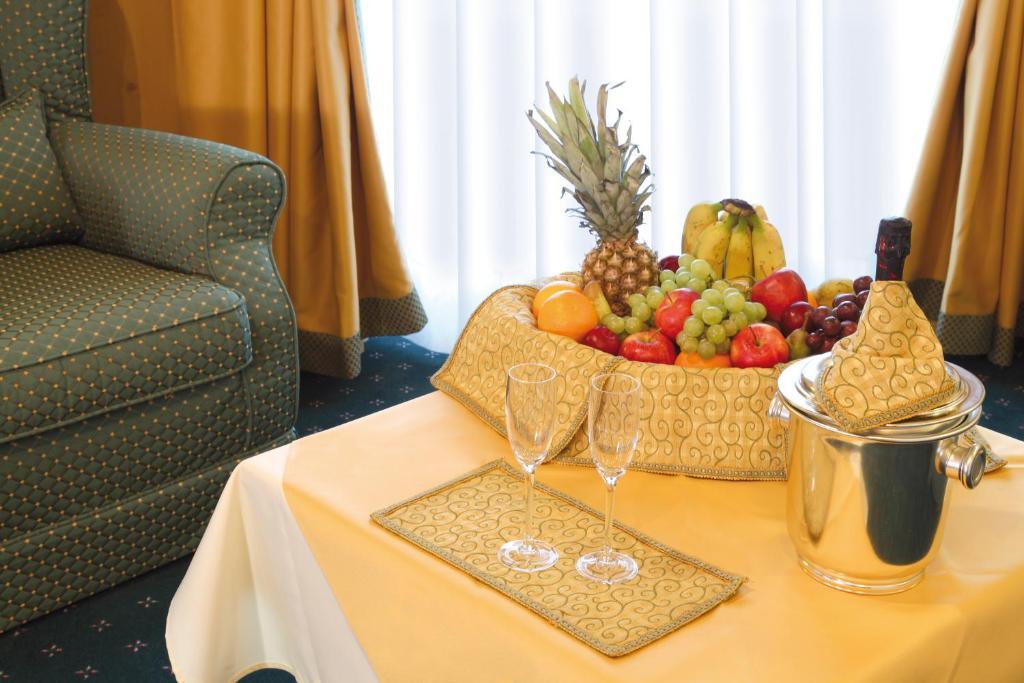 Hotel Gran Vacanze Rooms & Apartments Dimaro Dış mekan fotoğraf